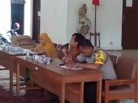 KADER DESA PEGANG PERANAN PENTING DALAM PENYAMPAIAN INFORMASI PUBLIK